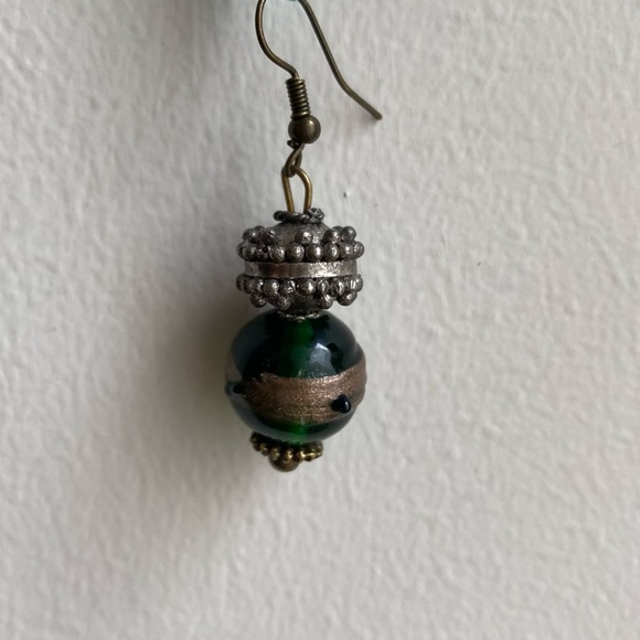 Handmade Lampwork Glass Bead Earrings Emerald Green Bronze Color Appliqué Dangle - Picture 4 of 5